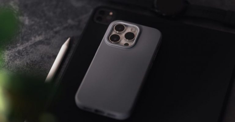 Refurbished Tech - A grey iphone 11 case sits on top of a table